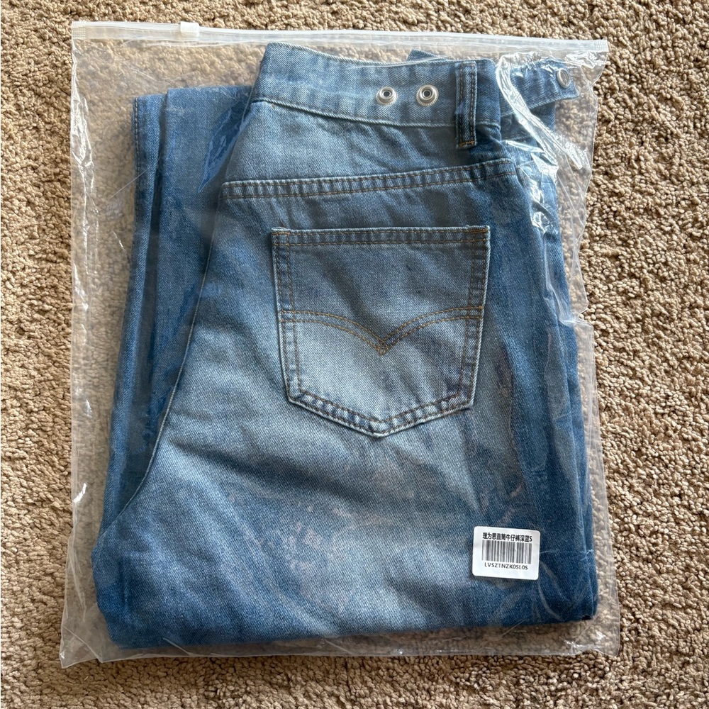 Medium Wash Cinch Waist Jeans